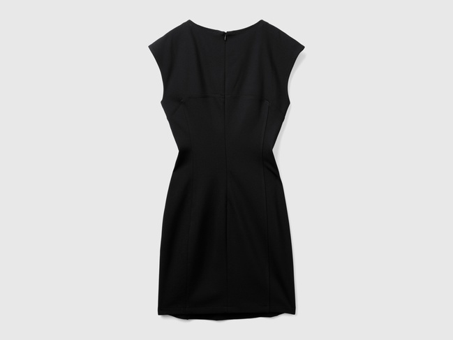 Женское черное платье Benetton артикул 47CKDV0A2 100 24A Фото ракурс 3 - Женское черное платье Benetton артикул 47CKDV0A2 100 24A