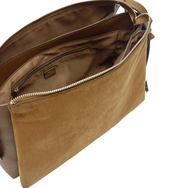 Жіноча коричнева сумка Parfois артикул 238418 _CA FW2025 Фото ракурс 4 - Жіноча коричнева сумка Parfois артикул 238418 _CA FW2025