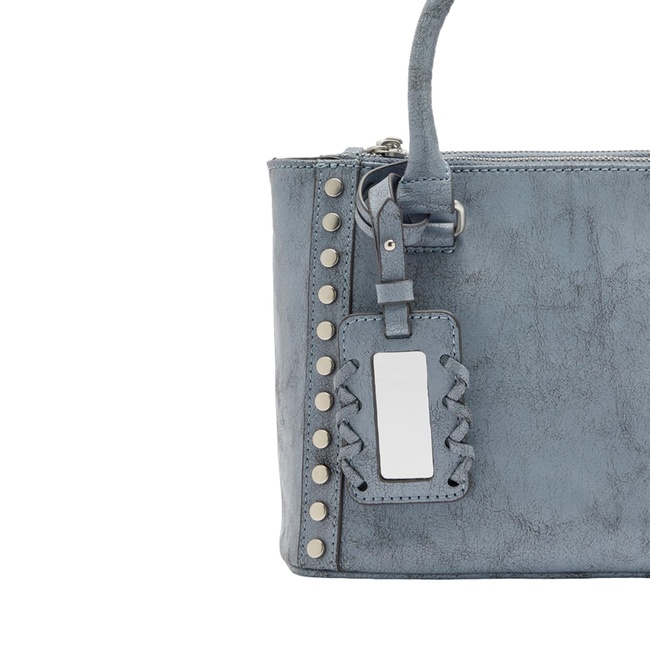 Жіноча синя сумка Parfois артикул 241088 _BL FW2025 Фото ракурс 3 - Жіноча синя сумка Parfois артикул 241088 _BL FW2025