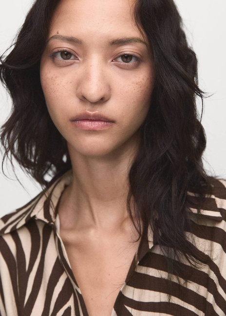 Женское черное платье Mango артикул 17074785 99 1 season Фото ракурс 4 - Женское черное платье Mango артикул 17074785 99 1 season