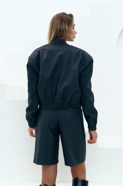 Фото ракурс 2 - Женская серая куртка EQUILIBRI артикул BW491002 200 Grey FW2025