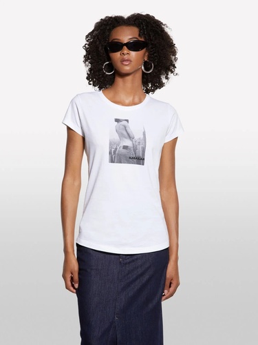 Фото ракурс 1 - Жіноча біла футболка Sisley артикул 3I1XL107Z 921 25A