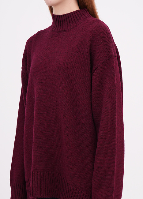 Женский бордовый свитер EQUILIBRI артикул W342 061 000 bordo FW2025 Фото ракурс 3 - Женский бордовый свитер EQUILIBRI артикул W342 061 000 bordo FW2025