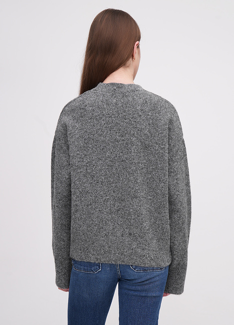 Жіночий сірий светр EQUILIBRI артикул W342 085 000 Anthracite FW2025 Фото ракурс 2 - Жіночий сірий светр EQUILIBRI артикул W342 085 000 Anthracite FW2025