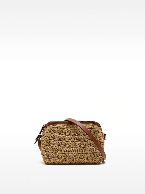 Фото ракурс 1 - Женская бежевая сумка Parfois артикул 229875 NCM FW2025