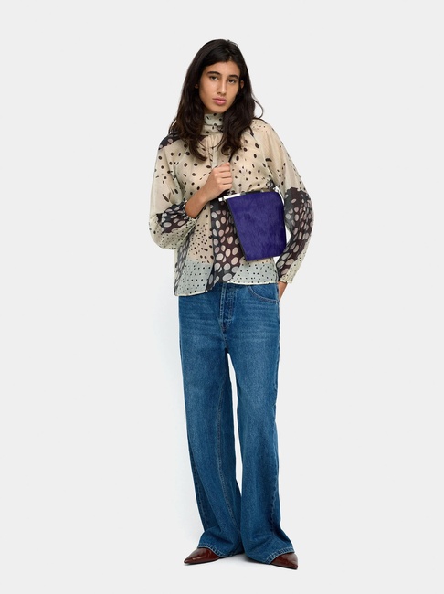 Женская бежевая блузка Parfois артикул 241335 _BM FW2025 Фото ракурс 3 - Женская бежевая блузка Parfois артикул 241335 _BM FW2025