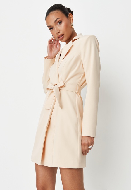 Фото ракурс 4 - Женское молочное платье Missguided артикул DE935683 Cream SS2022