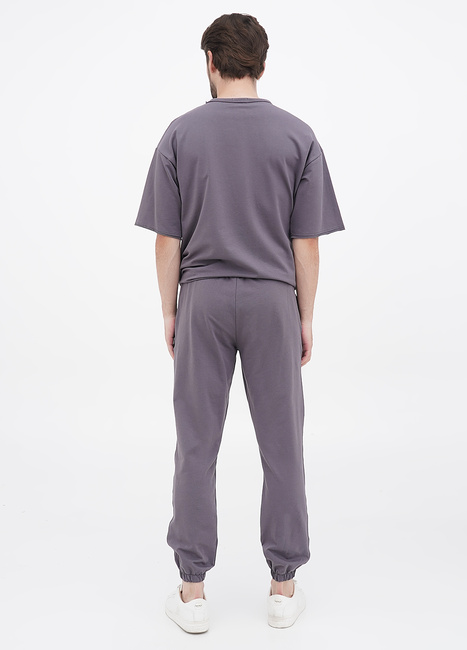 Фото ракурс 2 - Мужские серые штаны EQUILIBRI артикул M NOS 2 Pant FUME SS2024