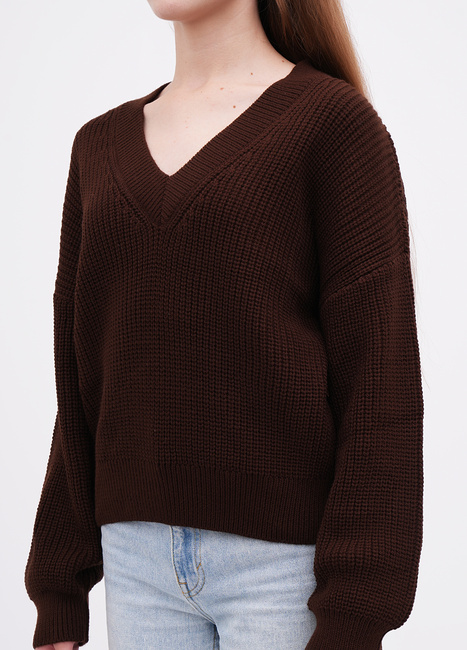 Фото ракурс 3 - Женский коричневый свитер EQUILIBRI артикул W344 003 000 Brown FW2025