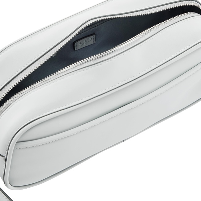 Жіноча молочна сумка Parfois артикул 241068 _IC FW2025 Фото ракурс 4 - Жіноча молочна сумка Parfois артикул 241068 _IC FW2025