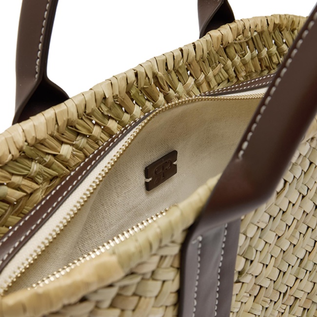 Жіноча коричнева сумка Parfois артикул 234720 _BN FW2025 Фото ракурс 4 - Жіноча коричнева сумка Parfois артикул 234720 _BN FW2025