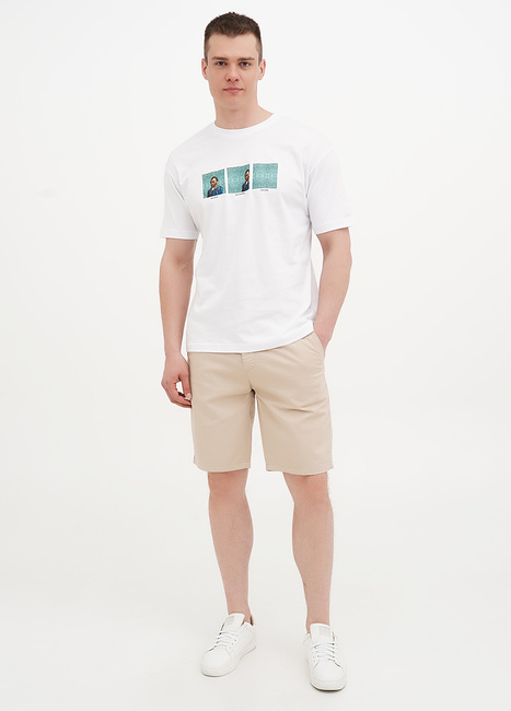 Чоловічі бежеві шорти EQUILIBRI артикул M461 001 000 Beige SS2025 Фото ракурс 1 - Чоловічі бежеві шорти EQUILIBRI артикул M461 001 000 Beige SS2025