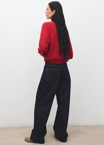 Фото ракурс 2 - Жіночий червоний джемпер Mango артикул 17007825 70 1 season