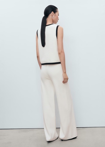 Фото ракурс 2 - Женские молочные брюки Mango артикул 17094775 05 1 season