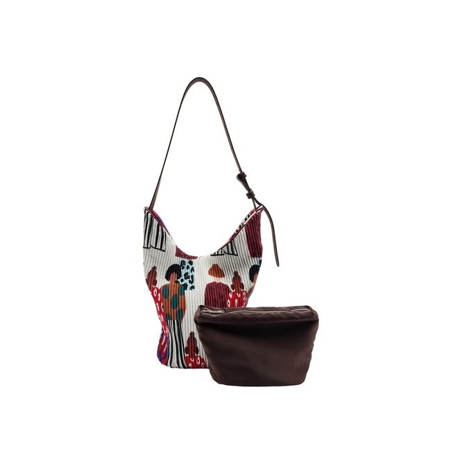 Женская молочная сумка Parfois артикул 241290 _EC FW2025 Фото ракурс 3 - Женская молочная сумка Parfois артикул 241290 _EC FW2025