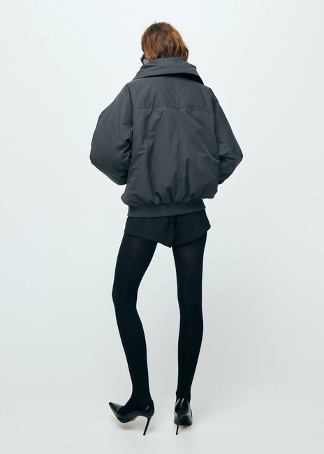 Фото ракурс 2 - Женская серая куртка Mango артикул 17069102 92 1 season