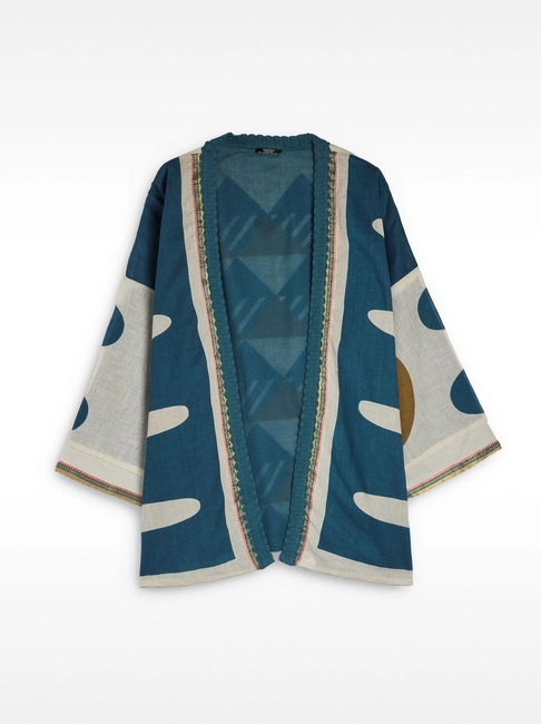 Женское синее пончо Parfois артикул 234104 _BM FW2025 Фото ракурс 4 - Женское синее пончо Parfois артикул 234104 _BM FW2025