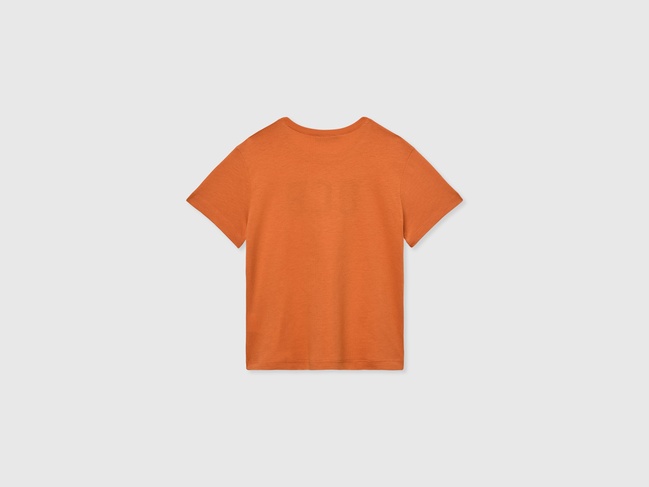 Фото ракурс 2 - Оранжевая футболка для мальчиков Benetton артикул 3I1XG10HT.P 1L6 25P