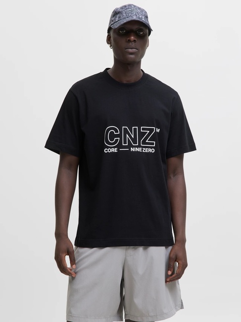 Фото ракурс 1 - Мужская черная футболка Jack & Jones артикул 12286300 Black FW2025