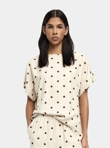 Фото ракурс 1 - Жіноча молочна блузка Parfois артикул 240781 _BM FW2025