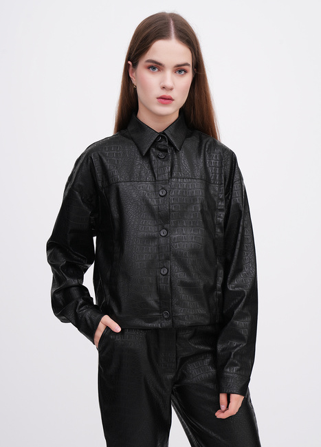 Жіноча чорна куртка EQUILIBRI артикул W491 074 100 Black FW2025 Фото ракурс 1 - Жіноча чорна куртка EQUILIBRI артикул W491 074 100 Black FW2025