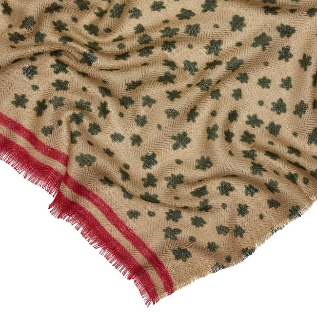 Жіночий бежевий шарф Parfois артикул 241362 _BM FW2025 Фото ракурс 3 - Жіночий бежевий шарф Parfois артикул 241362 _BM FW2025