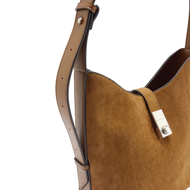 Жіноча коричнева сумка Parfois артикул 240748 _CA FW2025 Фото ракурс 4 - Жіноча коричнева сумка Parfois артикул 240748 _CA FW2025