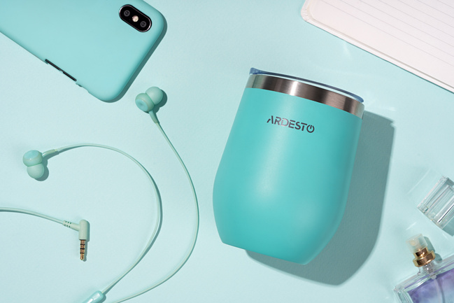Фото ракурс 2 - Голубая термочашка Ardesto артикул AR2635MMS No color FW2025
