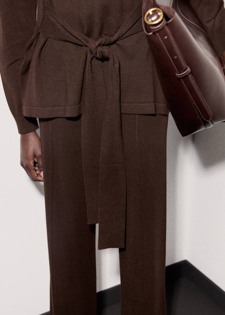 Жіночі коричневі брюки Mango артикул 17027792 32 1 season Фото ракурс 6 - Жіночі коричневі брюки Mango артикул 17027792 32 1 season