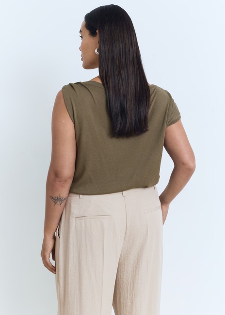 Жіночі бежеві брюки Mango артикул 17071515 06 1 season Фото ракурс 7 - Жіночі бежеві брюки Mango артикул 17071515 06 1 season