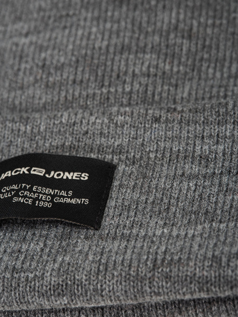 Фото ракурс 3 - Мужская серая шапка Jack & Jones  артикул 12092815 Grey melange FW2024