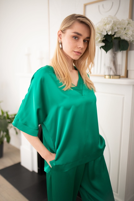 Жіноча зелена блузка EQUILIBRI артикул W491 049 100 Green SS2025 Фото ракурс 5 - Жіноча зелена блузка EQUILIBRI артикул W491 049 100 Green SS2025