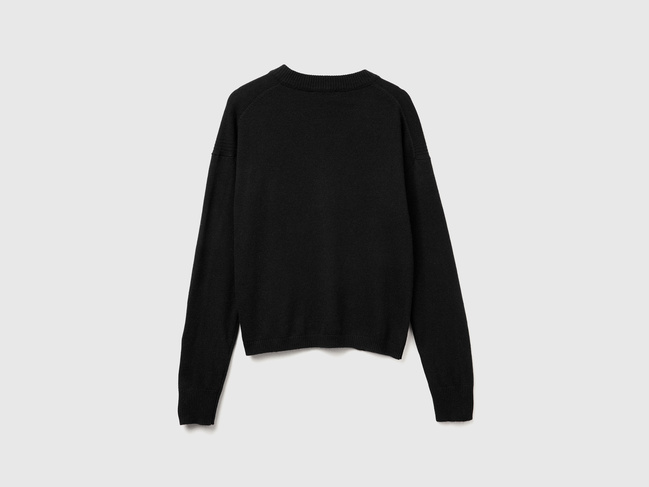 Жіночий чорний светр Benetton артикул 102HD4032 700 25A Фото ракурс 2 - Жіночий чорний светр Benetton артикул 102HD4032 700 25A