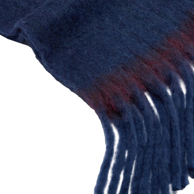 Жіночий синій шарф Parfois артикул 241405 _BL FW2025 Фото ракурс 3 - Жіночий синій шарф Parfois артикул 241405 _BL FW2025