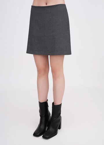 Фото ракурс 1 - Женская серая юбка EQUILIBRI артикул BW491013 200 Grey FW2025