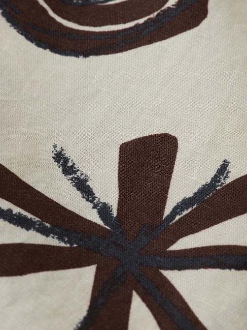 Женская бежевая рубашка SCOTCH & SODA артикул U9A00634T U208 SS2025 Фото ракурс 7 - Женская бежевая рубашка SCOTCH & SODA артикул U9A00634T U208 SS2025