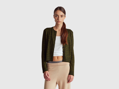 Фото ракурс 1 - Жіночий зелений кардиган Benetton артикул 12F3D5028 903 25A