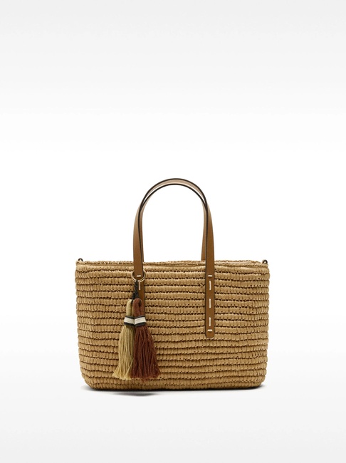 Фото ракурс 2 - Жіноча бежева сумка Parfois артикул 229863 NCL FW2025