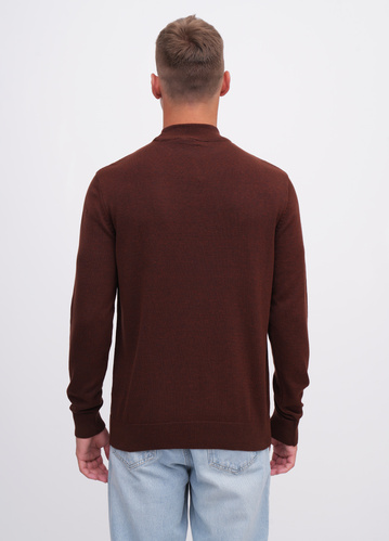 Фото ракурс 2 - Чоловічий коричневий светр EQUILIBRI артикул M342 004 000 Brown FW2025