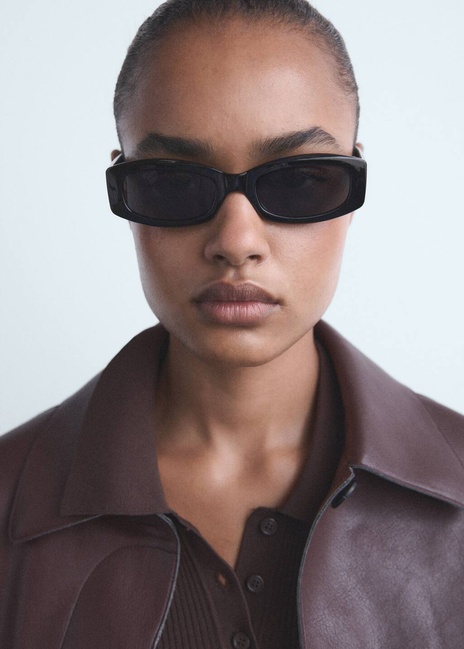 Жіночі сині джинси Mango артикул 17025800 TO 1 season Фото ракурс 5 - Жіночі сині джинси Mango артикул 17025800 TO 1 season