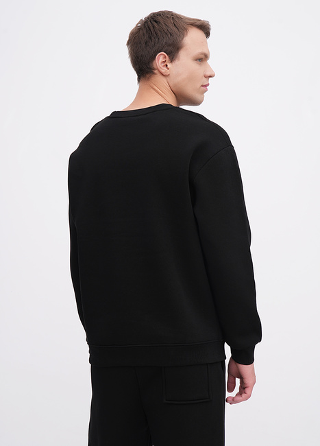 Фото ракурс 2 - Чоловічий чорний світшот EQUILIBRI артикул M231 003 000 Black FW2025