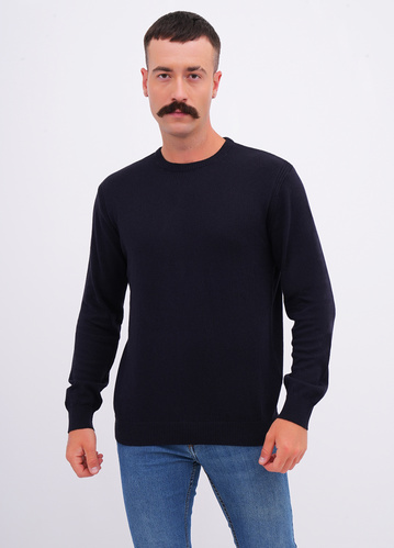 Фото ракурс 1 - Чоловічий синій джемпер EQUILIBRI артикул M345 002 000 NAVY BLUE FW2025