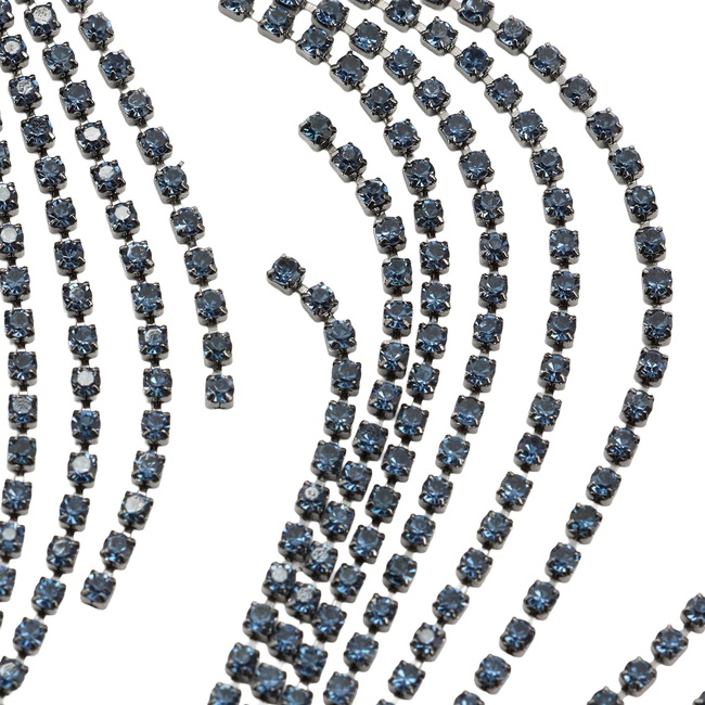 Фото ракурс 2 - Женские синие серьги Parfois артикул 242712 _BL FW2025