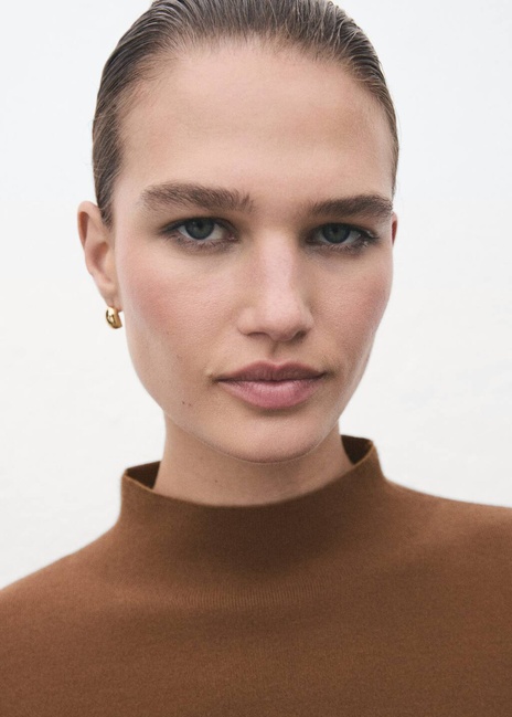 Жіночий коричневий джемпер Mango артикул 17068639 17 1 season Фото ракурс 6 - Жіночий коричневий джемпер Mango артикул 17068639 17 1 season