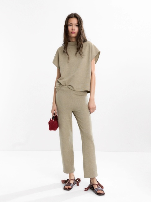 Фото ракурс 4 - Жіночий зелений топ Parfois артикул 234553 _OL FW2025