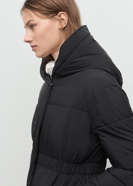 Фото ракурс 4 - Женская черная куртка Mango артикул 17017766 99 1 season