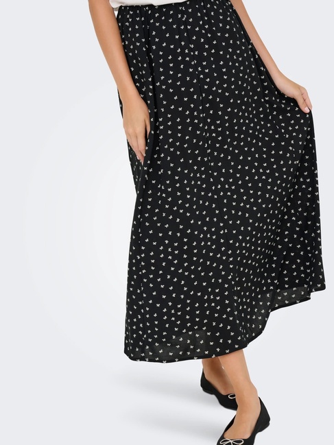 Женская черная юбка Only артикул 15357477 Black FW2025 Фото ракурс 6 - Женская черная юбка Only артикул 15357477 Black FW2025