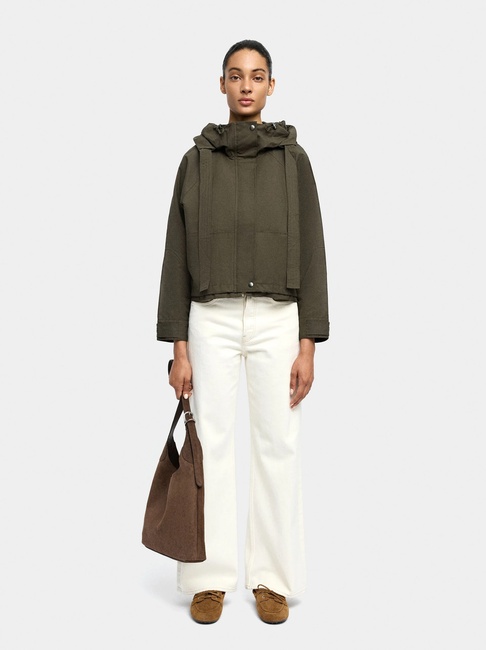 Жіночий зелений плащ Parfois артикул 237958 _KK FW2025 Фото ракурс 1 - Жіночий зелений плащ Parfois артикул 237958 _KK FW2025