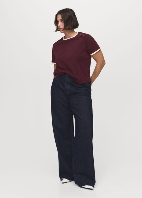 Жіноча бордова футболка Mango артикул 17054084 78 1 season Фото ракурс 6 - Жіноча бордова футболка Mango артикул 17054084 78 1 season