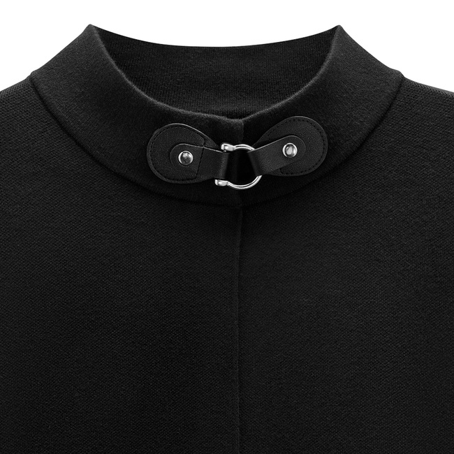 Женское черное пончо Parfois артикул 237352 _BK FW2025 Фото ракурс 2 - Женское черное пончо Parfois артикул 237352 _BK FW2025